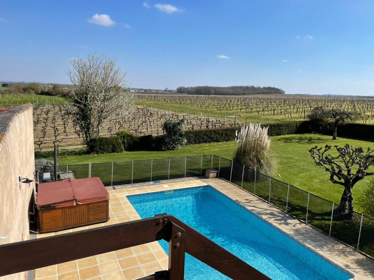 Gite Chez Riviere Nantillé 外观 照片